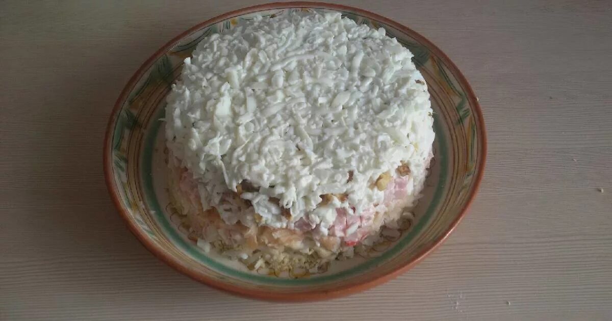 снежная королева торт хэлла. салат снежная королева с крабовыми палочками. рецепт снежная королева. рецепт снежная королева. салат снежная королева рецепт.