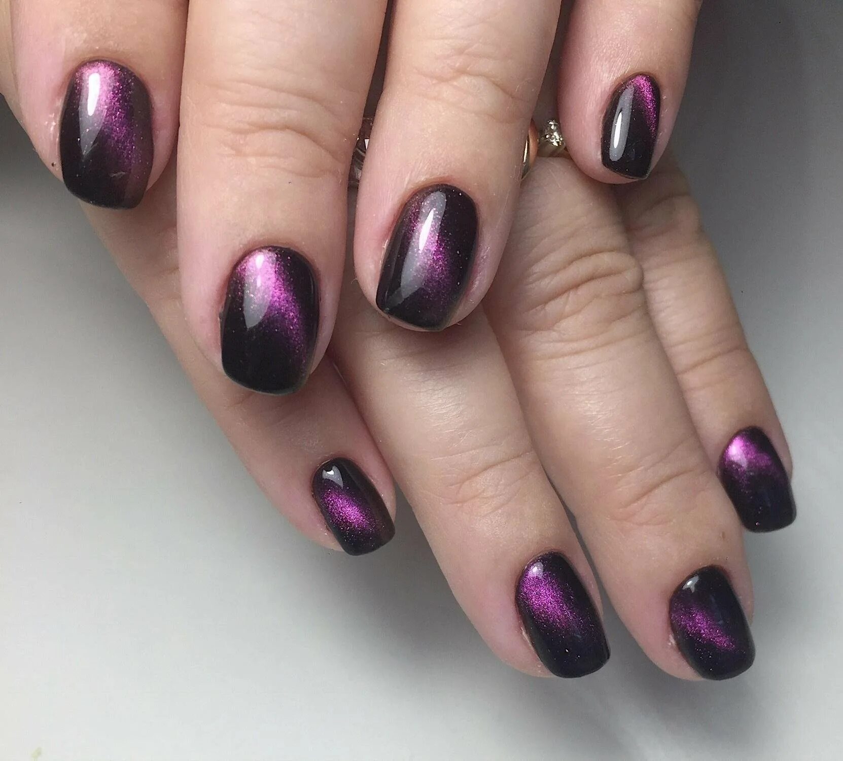 маникюр фиолетовый кошачий. маникюр фиолетовый кошачий. маникюр фиолетовый кошачий. кошачий глаз маникюр светлые. маникюр кошачий глаз светлые тона.