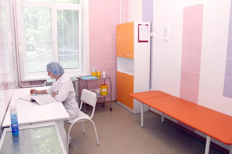 работа больниц в новогодние праздники чебоксары. график на новогодние праздники. медицинских учреждений в праздничные дни. работа больниц в новогодние праздники чебоксары. режим работы в праздничные дни.