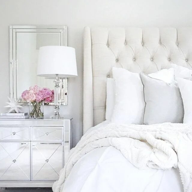 I'm obsessed with a wonderfully curated mix of dreamy, bright and whimsy when it