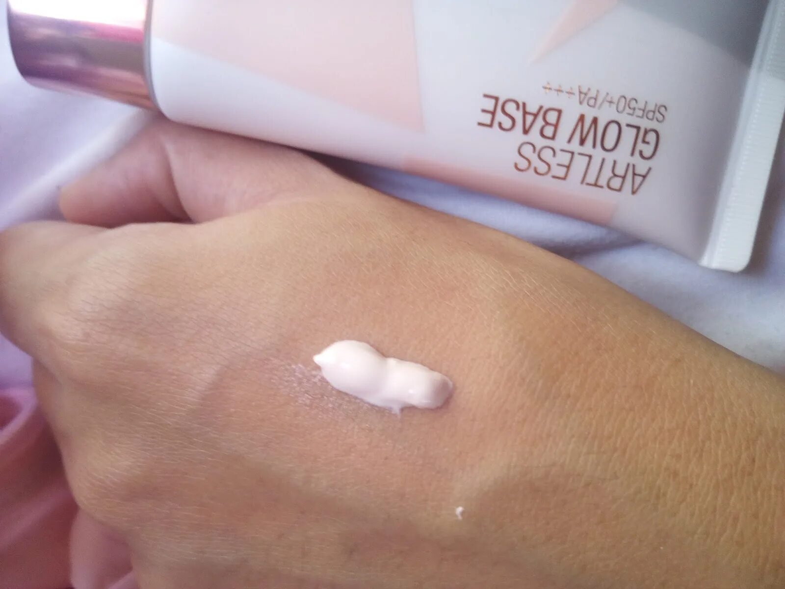 Heimish artless glow под макияж. Heimish artless glow base spf50+. heimish spf. база под макияж artless glow base. heimish база под макияж с эффектом сияния.