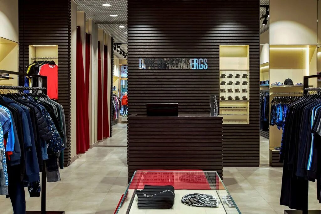 магазин женской одежды аутлет. аутлет магазин одежды. дисконт белая дача outlet. распродажа аутлет баннеры. бутик pinko.