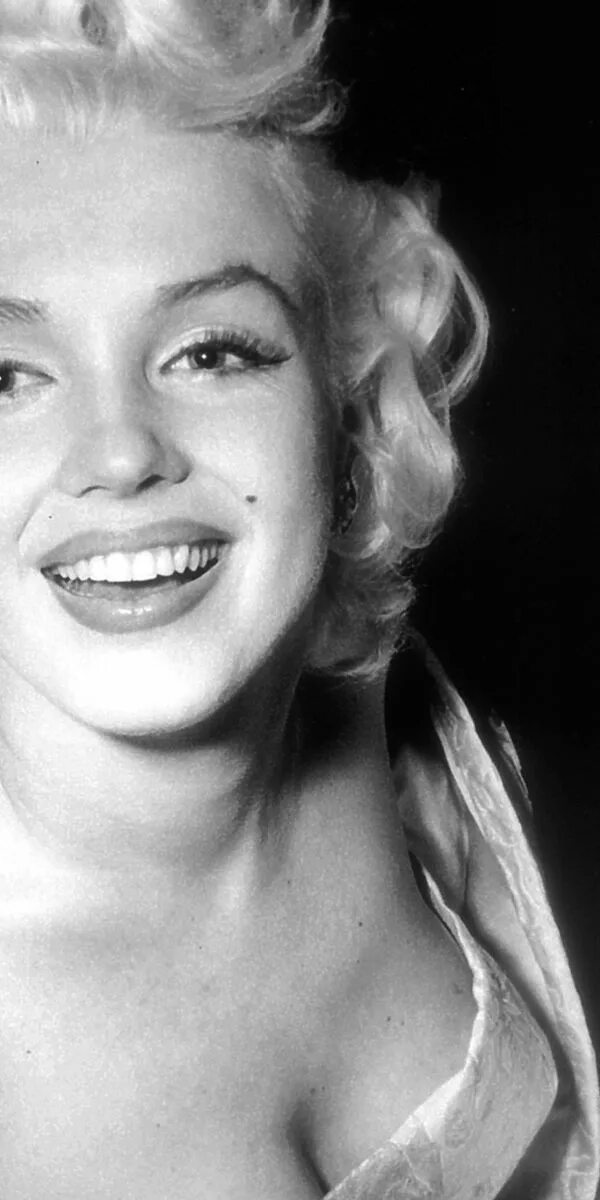 Мэрилин монро / marilyn monroe. Монро на будапештской. Монро на будапештской. Монро на будапештской. Мэрилин монро обои на рабочий стол.
