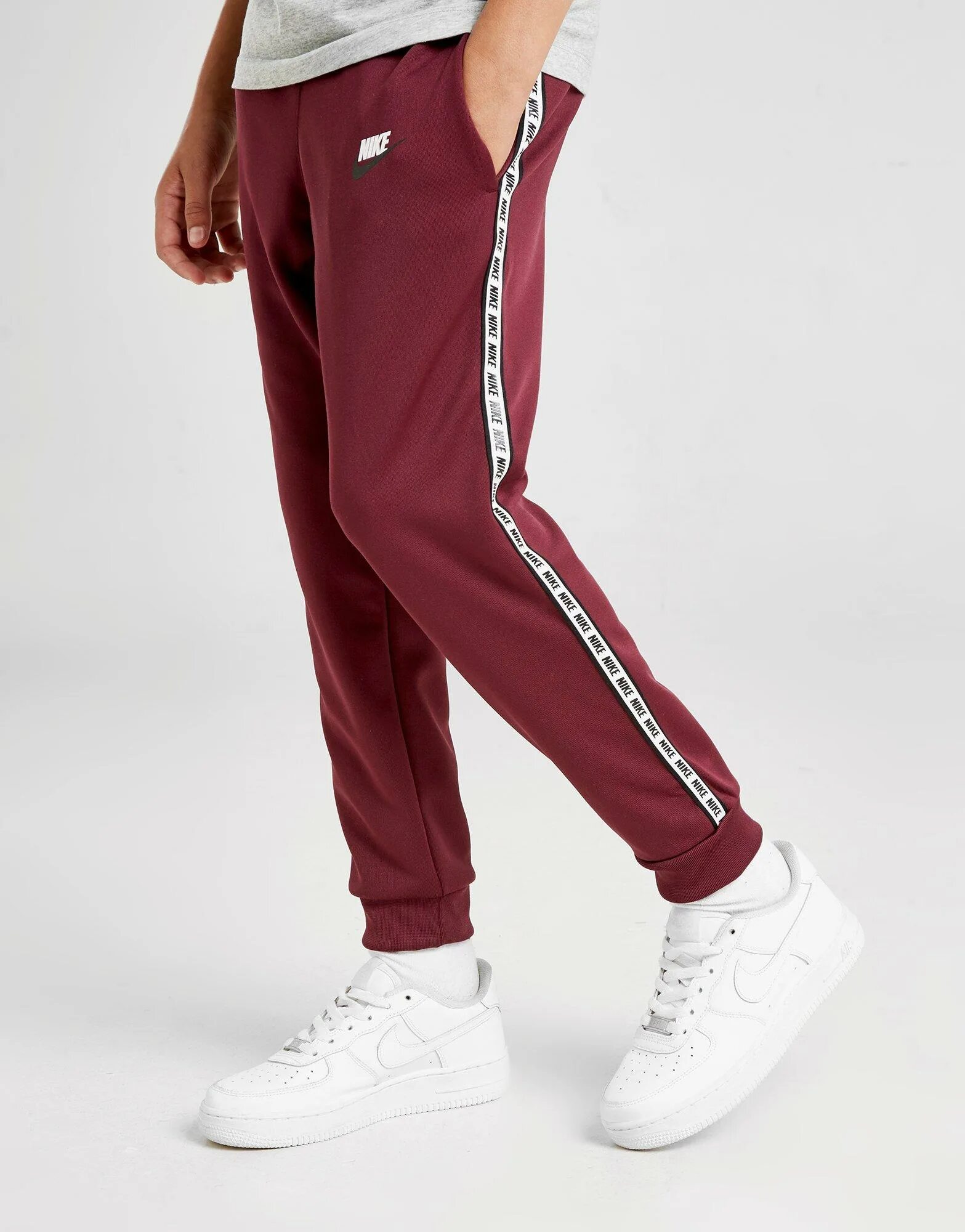 Nike track Pants. Nike track Pants 2000s. Y2k Nike track Pants TN. Nike track Pants Bae XX. Nike track