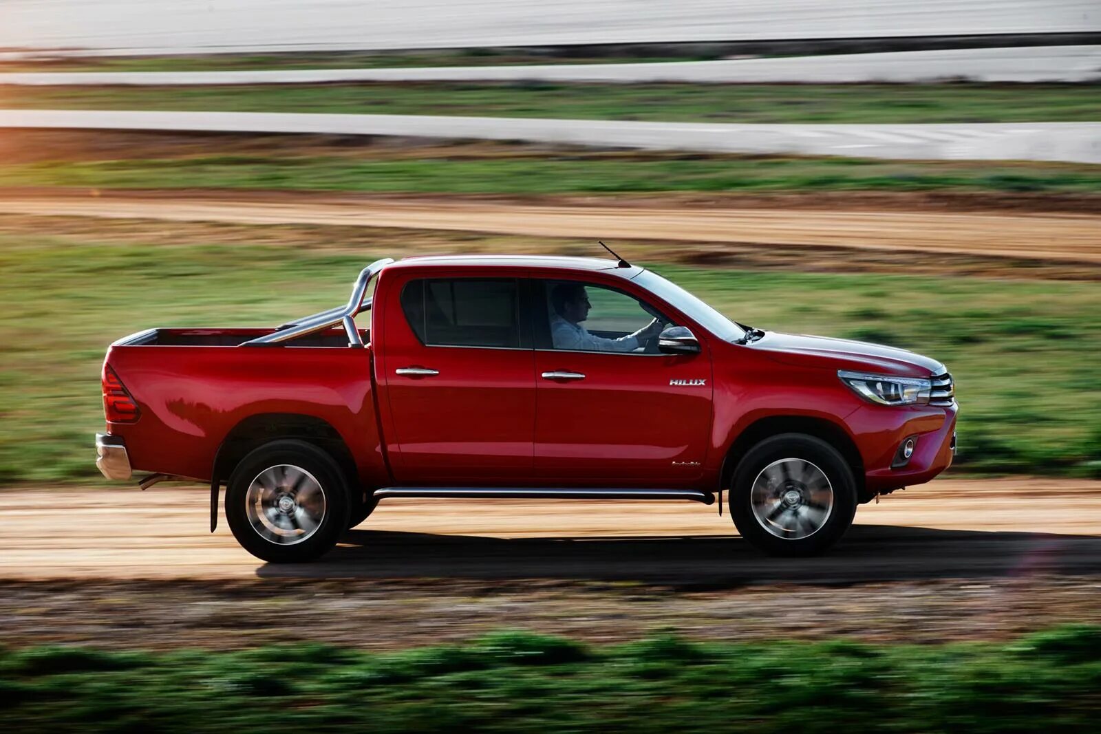 Toyota hilux пикап. Тойота Хайлюкс. Toyota Hilux Pickup. Toyota Hilux 2016. Toyota Pickup хальлюкс.