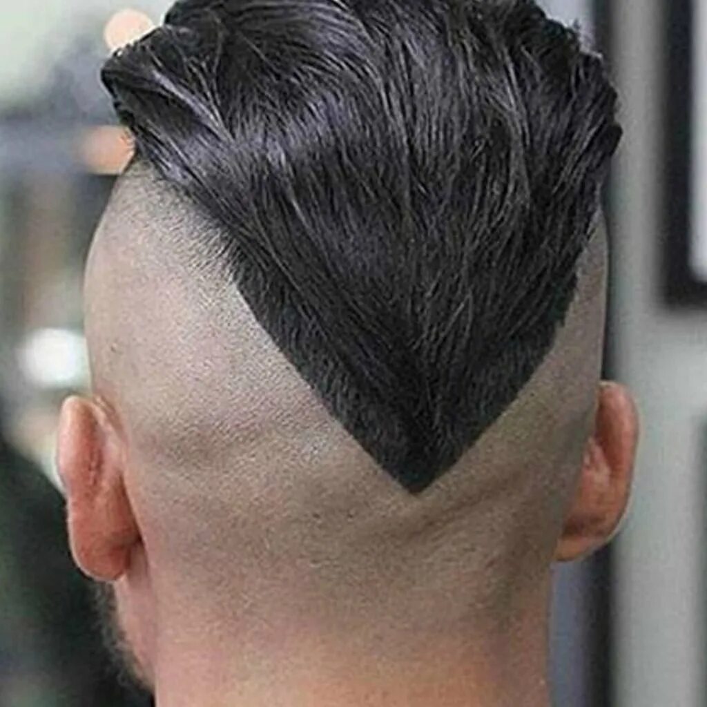 Андеркат треугольник стрижка фейд. Андеркат слик. Undercut Slick back. Фейд треугольником.