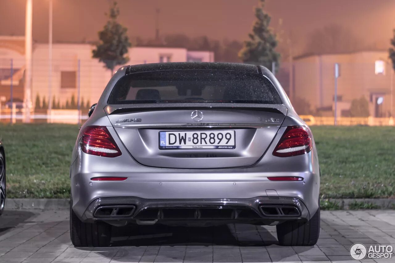 Mercedes e63s w213. Mercedes e63s AMG w213. Mercedes e63 AMG w213. Mercedes w213 AMG 63. W213 63 AMG.