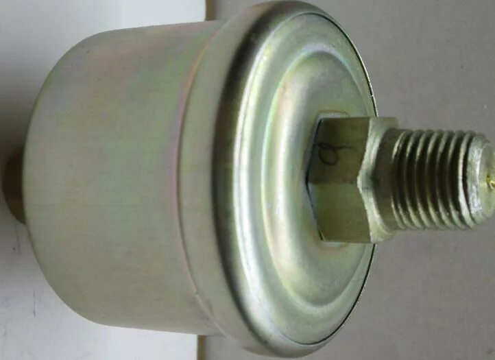 3829). Дд 6. Датчик давления масла мтз 82. Датчик давления масла мтз 82. Датчик мтз дд6е.