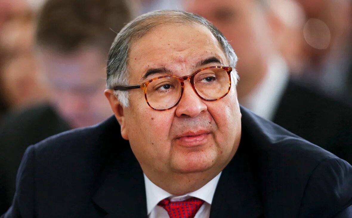 Образование алишера усманова
