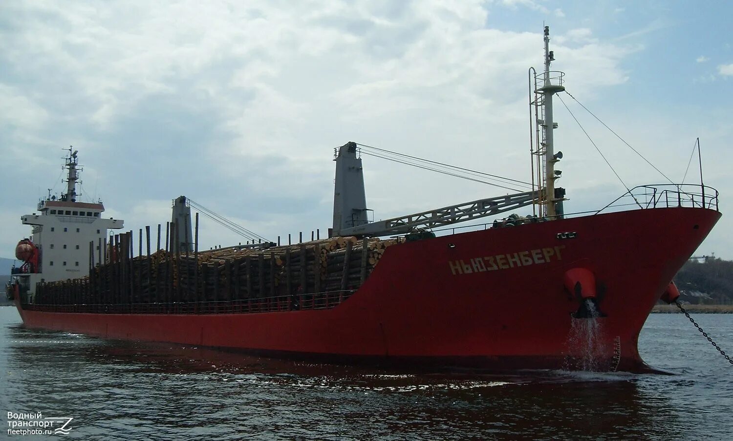 Дали судно. NEWZENBERG судно. MV NEWZENBERG 2301n. Uhyo корабль. Ньюсенберг Калининград.