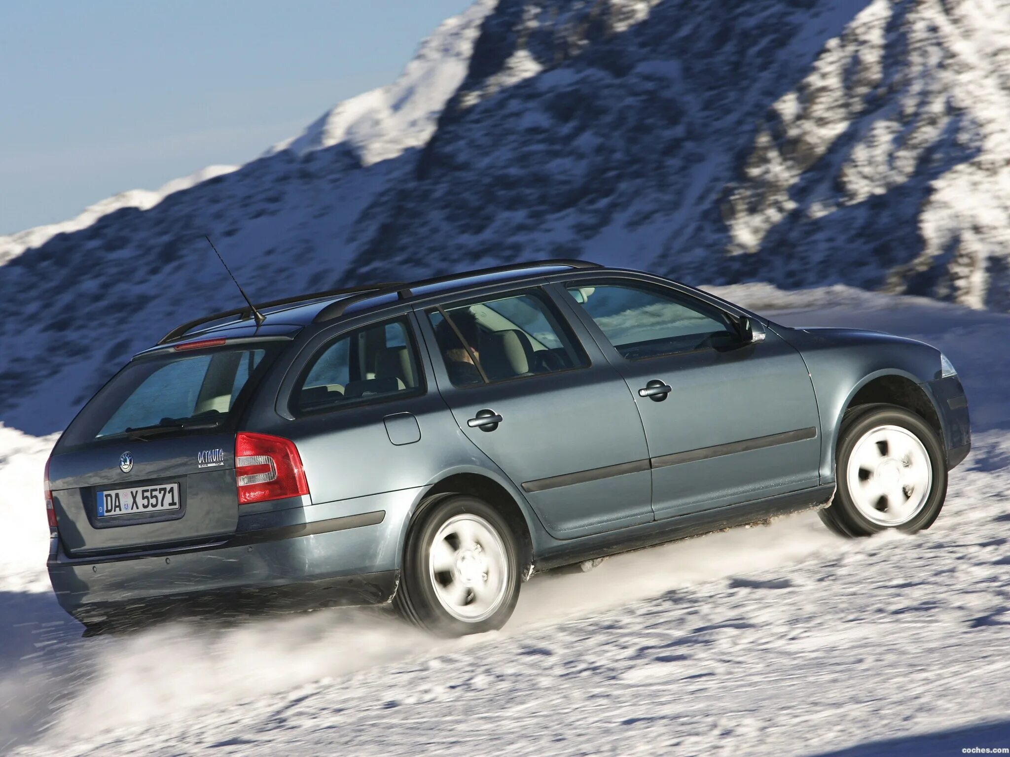 Skoda Octavia Combi 2004. Skoda Octavia Tour 2008 универсал. Škoda Octavia 1996 универсал.