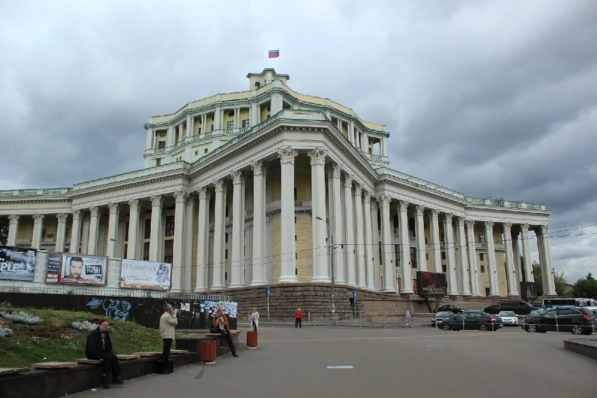 Центральный Академический театр Российской армии. Театр Советской армии Москва. Театр красной армии Архитектор Алабян. • Центральный Академический театр Российской армии (Алабян). 7 театров россии