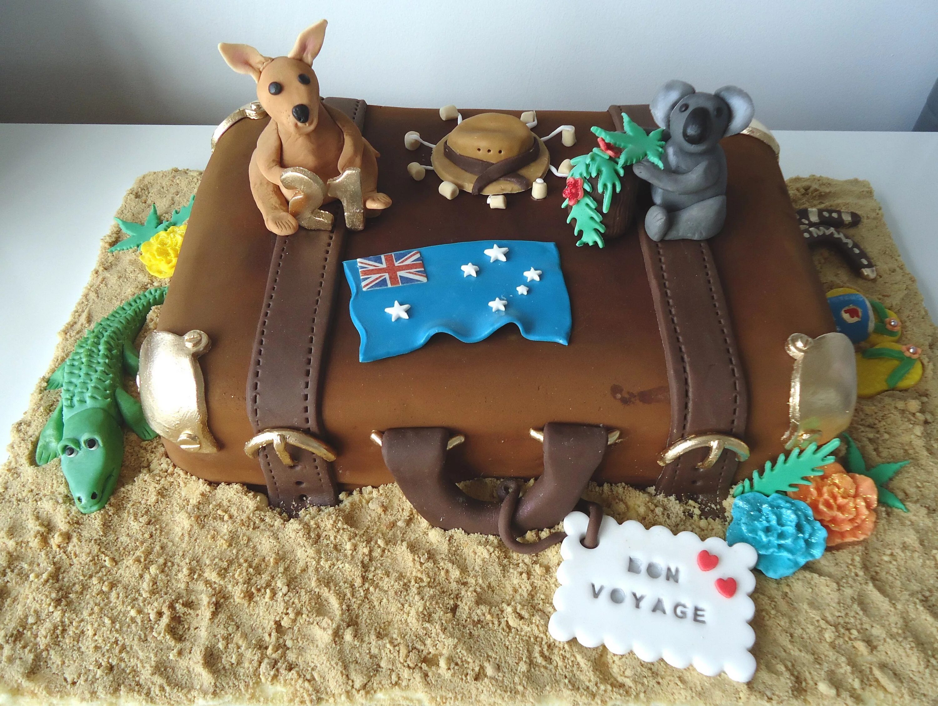 This is my cake. Торт животные. Тортик с животными. Торт с домашними животными. Торты детские с домашними животными.