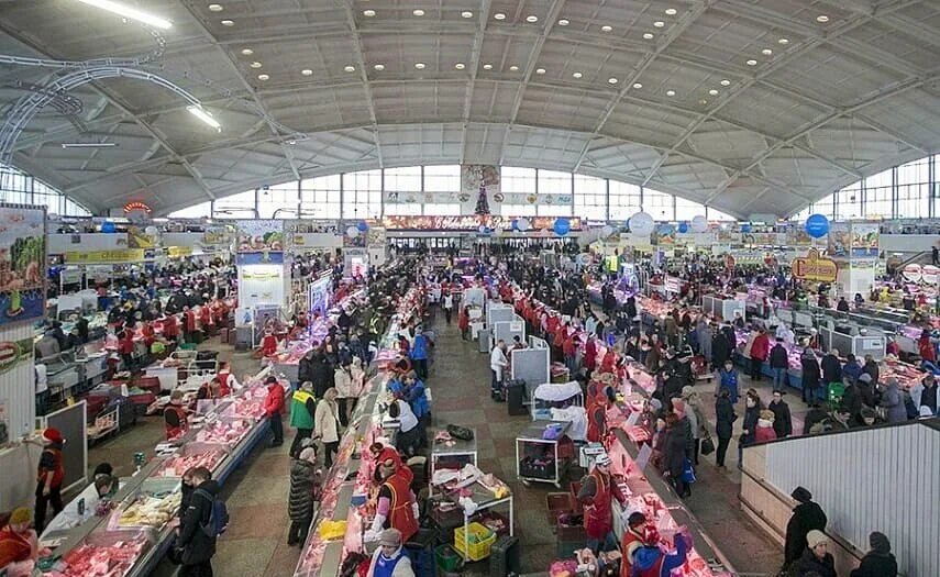 Рынок рб. Белоруссия рынок комаровка. Беларусь минск комаровский рынок. Рынок рб. Беларусь ринок.