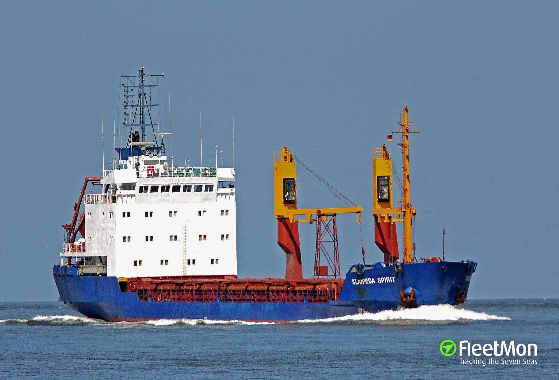 Spirit vessel. Судно Klaipeda Spirit. Spirit Vessel флото. Судно Julieta Klaipeda. W Klaipeda Vessel.