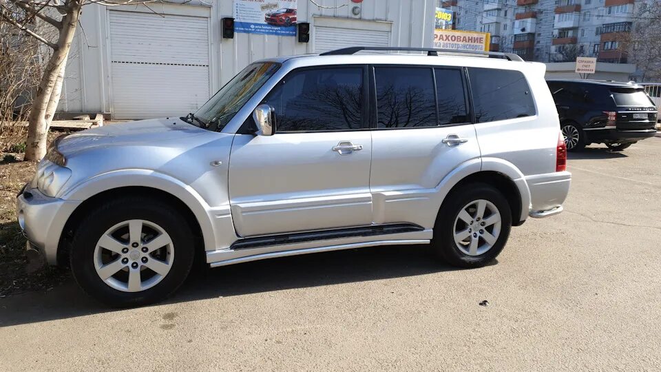 Паджеро 3.5 GDI. Паджеро 3 3.5. Mitsubishi Pajero 3.5 GDI LWB. Mitsubishi Pajero 3.5 GDI 2002.