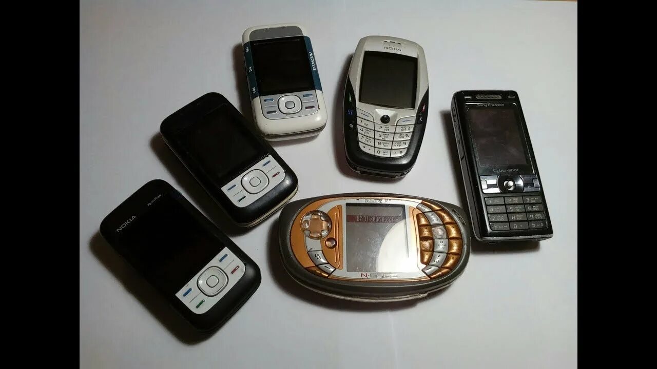 Nokia 5200. Нокия 5200 и 5300. Нокиа Легенда. Нокия легендарная n Gage.