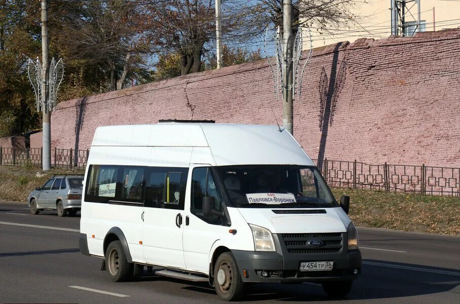 Автобус ру воронеж. Ford Transit 222701. Форд Транзит Павловск Воронеж. Нижегородец-222701 Ford Transit Омскоблавтотранс. Павловск Воронеж автобус.