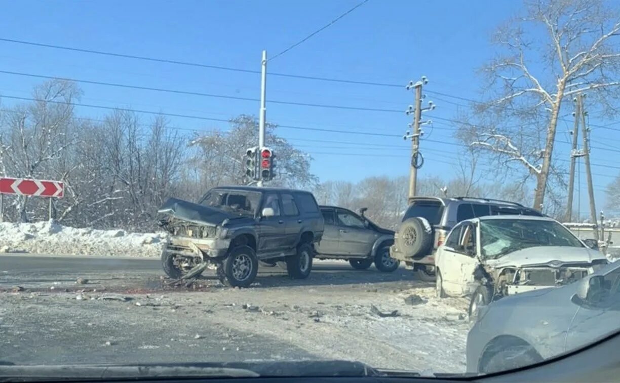 Происшествия южно сахалинск. Аварии в Южно Сахалинске за сентябрь 2017 года. ДТП Южно-Сахалинск сегодня. АСТВ происшествия Сахалин.