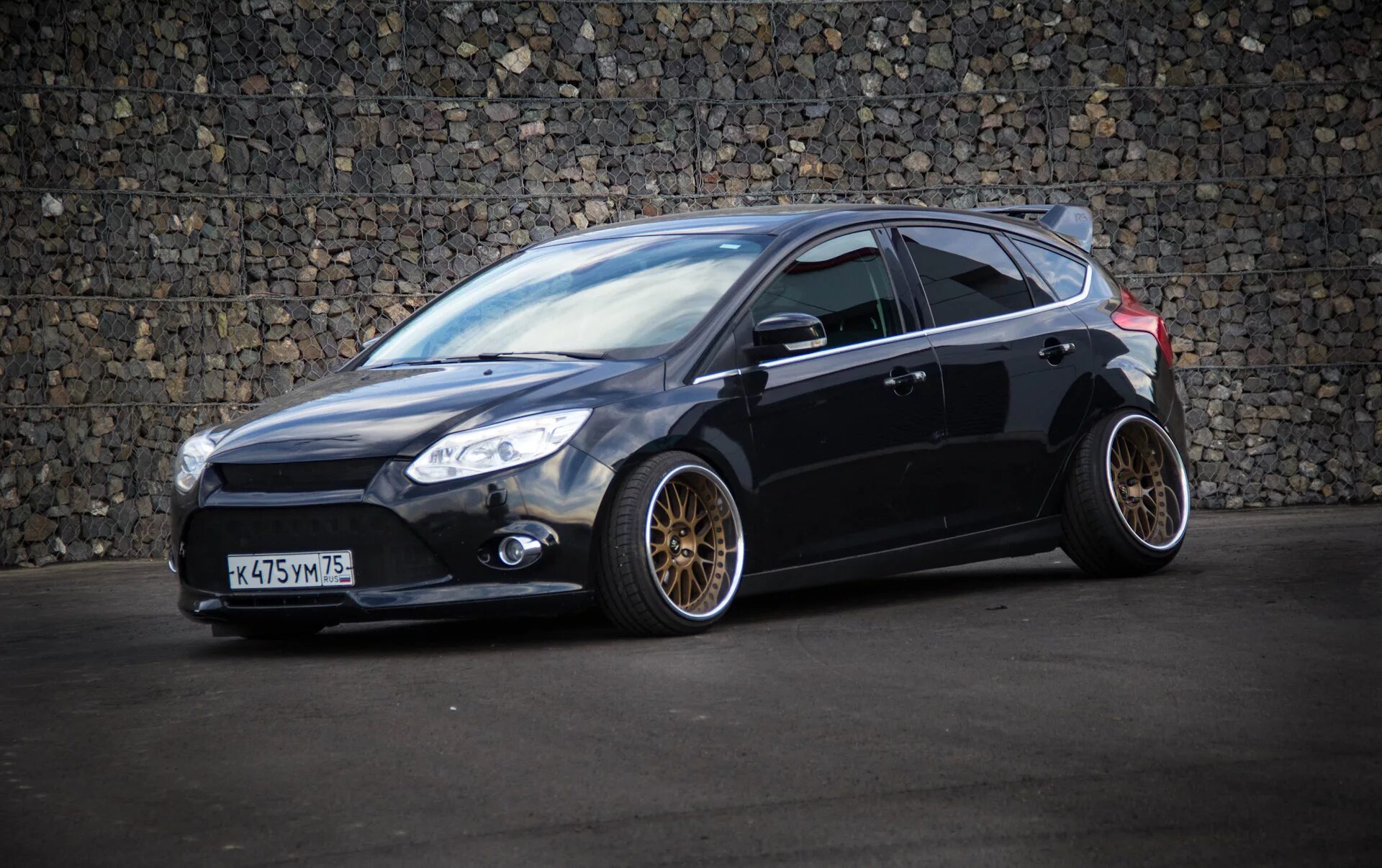 Форд фокус 3 на BBS. Ford Focus 3 хэтчбек стенс. Ford Focus 3 хэтчбек Wheels. Ford Focus 2 стенс. Стиль хэтчбек