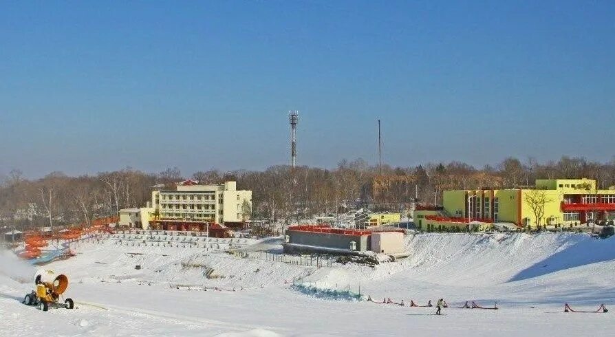 Лесная поляна садгород владивосток. Лесная поляна садгород аквапарк. Сайт лесная поляна владивосток. Лесная поляна садгород владивосток. Владивосток аквапарк садгород.