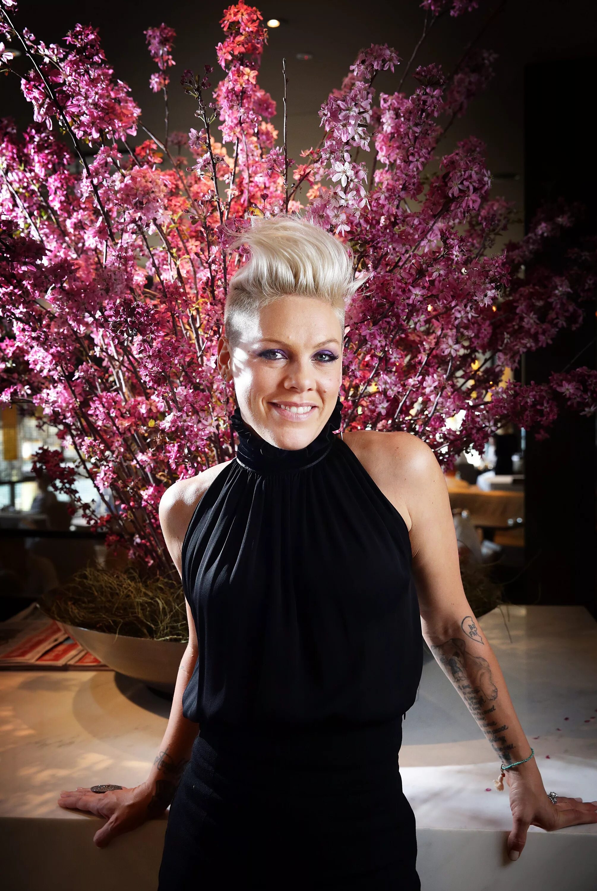 Пинк фото. Пинк певица. Алиша бет Мур. Pink, Алиша бет Мур. Alecia Beth Moore.