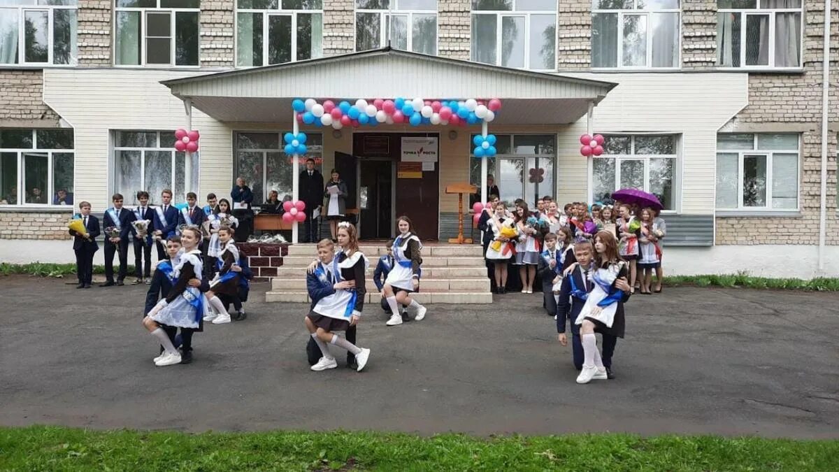 Школа 15 метров. Школа 15 Рязань. Сайт Казачинской средней школы Шацкого района. Школа 30 Рязань. Шатская школа первое сентября.