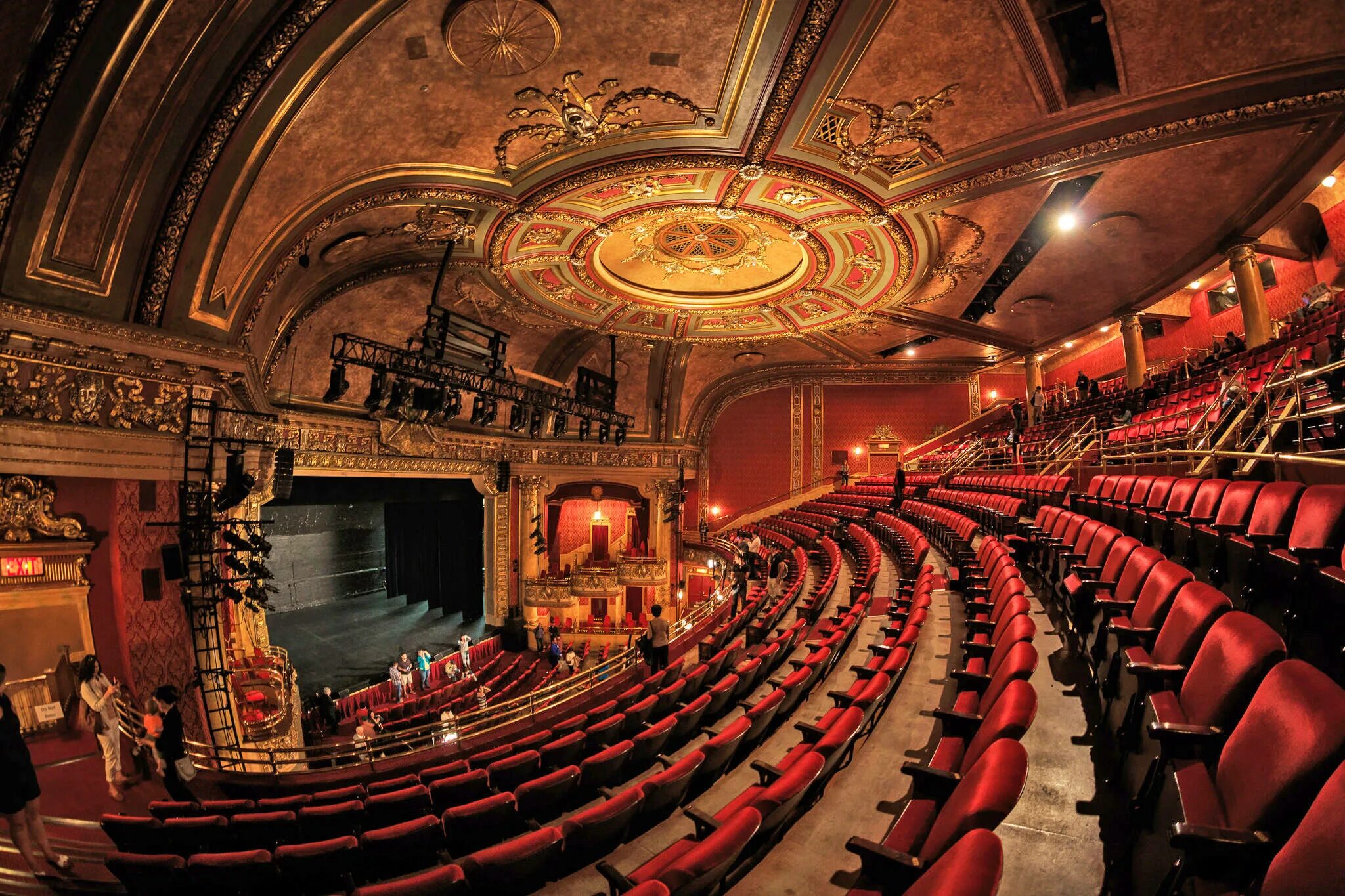 Theatre in use. Театр. Театры Канады. Театральный зал. Сцена театра.