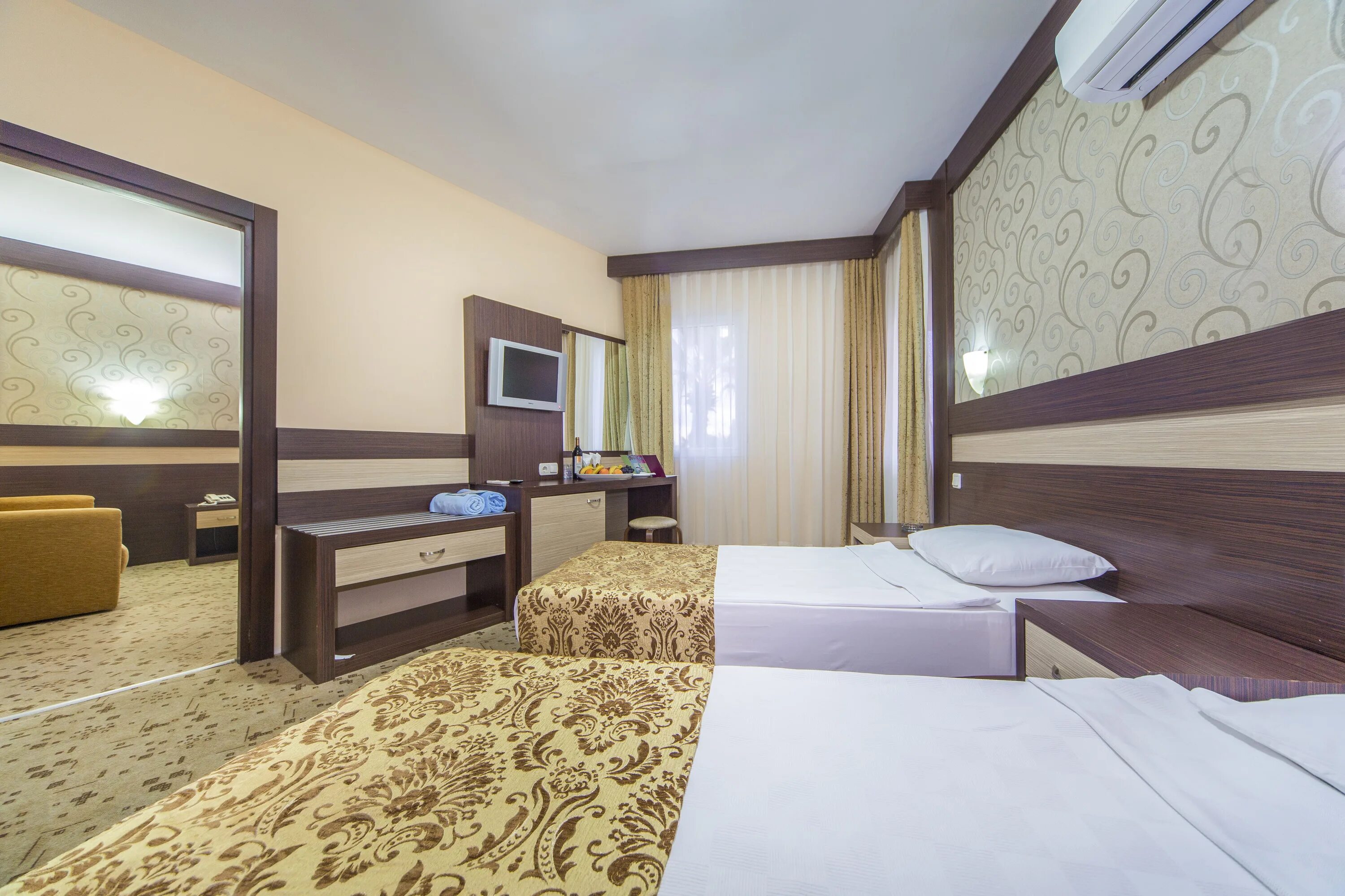 Lonicera world spa 5. Отель Турция Lonicera World Resort Spa Hotel 5. Турция отель Lonicera Resort Spa 5. Турция отель лонисера 4 звезды. Турция Алания отель лонисера.