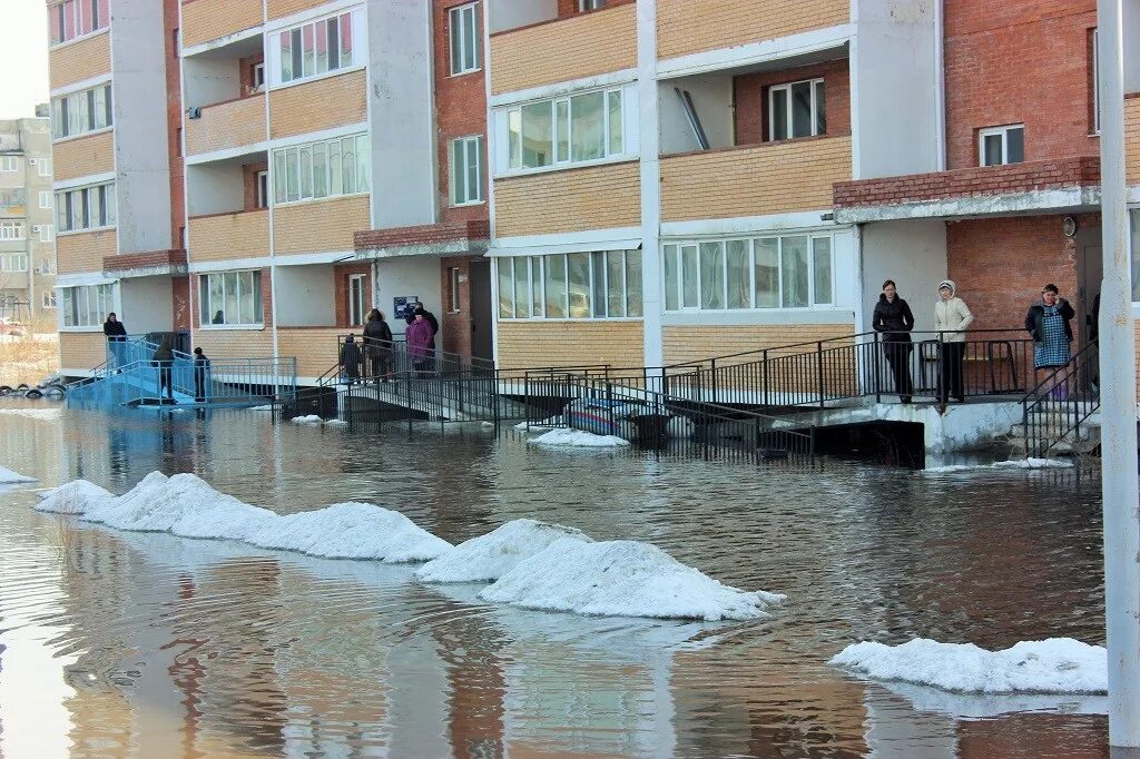 Прогноз уссурийск сегодня. Потоп в Уссурийске. Уссурийск затопления. Затопляемые районы Уссурийска на. Затопление многоэтажного дома.