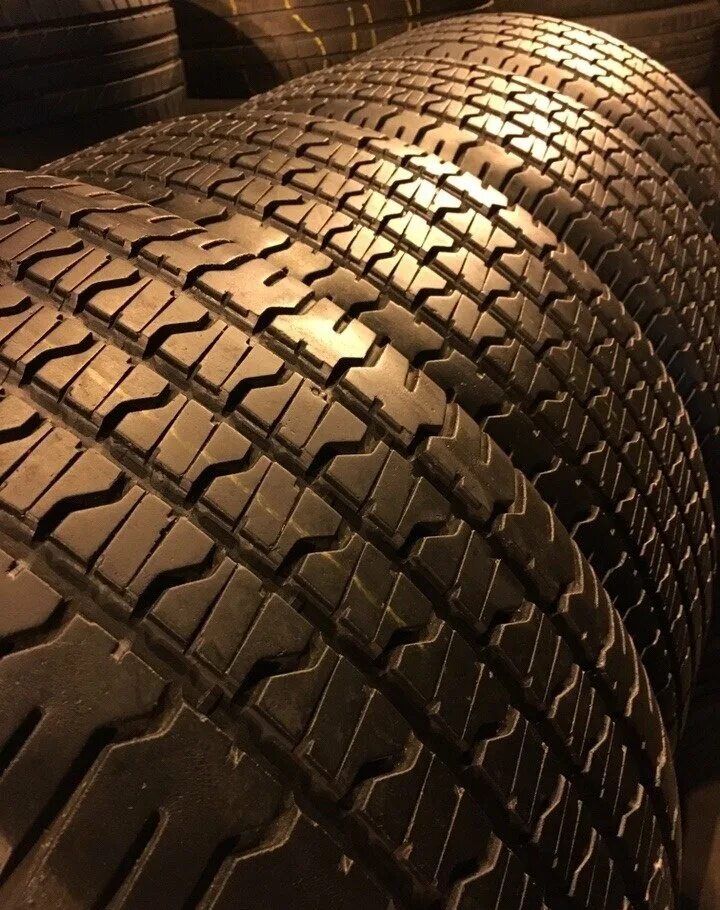 Шины r20 б у. Шины 285/50 r20. 285/50/20 Bridgestone. Резина 285/50/20. Goodyear Eagle gt.