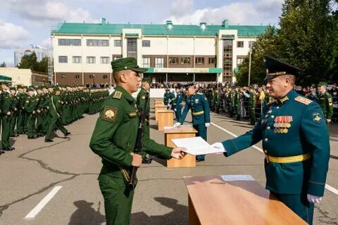 Присяга в казанском танковом училище