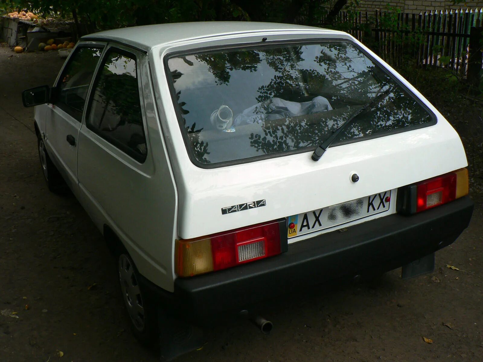 ЗАЗ Таврия 1989. Таврия 2 поколение. Таврия с 2 дверьми. 067c Таврия. Номер таврии