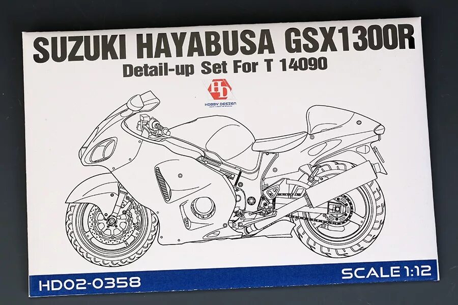 Модель Suzuki Hayabusa белый масштаб. Сузуки 358. Метки зажигания на Suzuki Hayabusa 1300r. Схема вакуумная Сузуки Хаябуса. R details