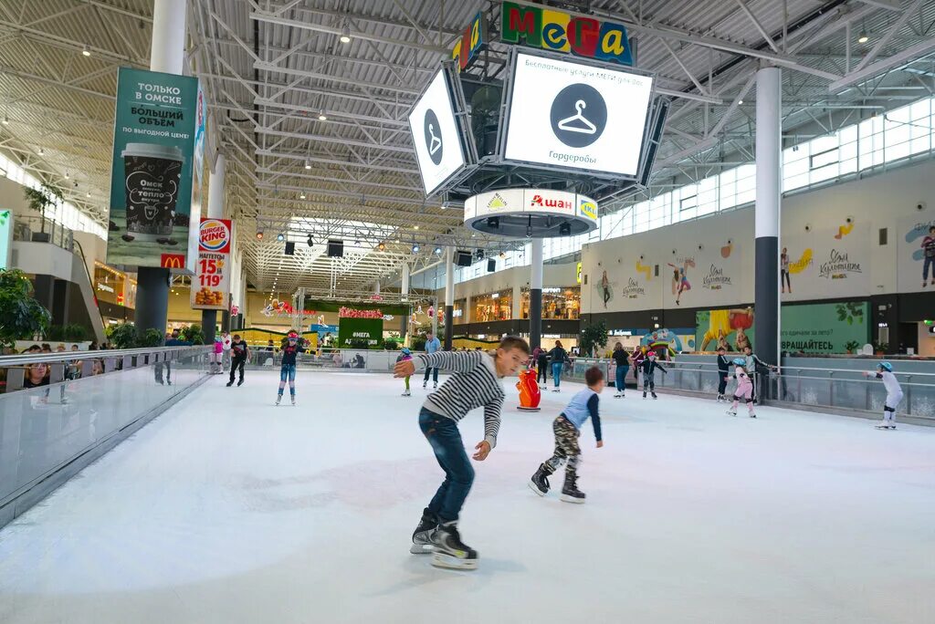 каток омск. микрорайон заозерный омск. катком омск. каток красная звезда омск. каток нефтяник хабаровск.