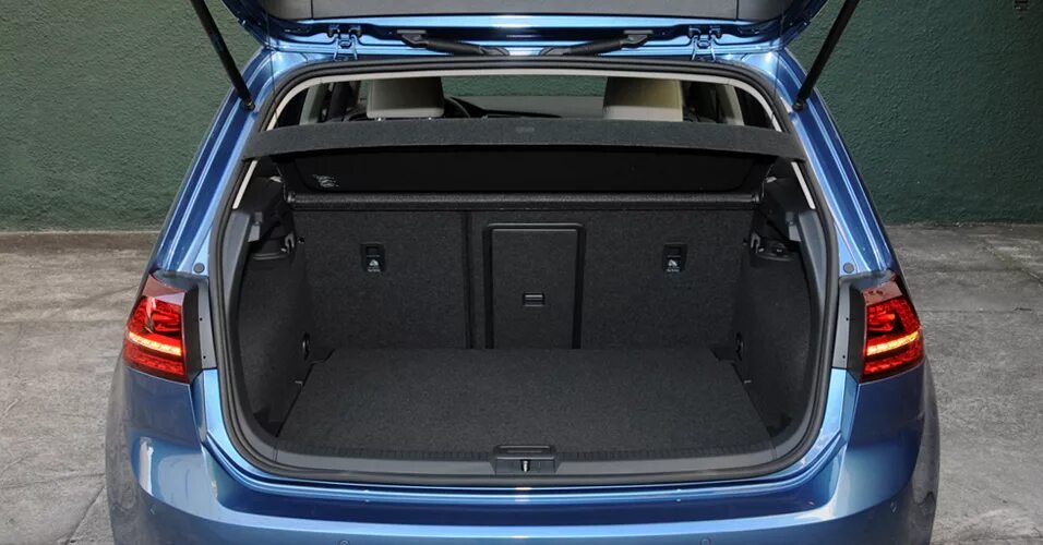 Багажник тигуана 2020. Багажник тигуана 2020. Багажник тигуана 2020. Volkswagen tiguan 2021 багажник. Volkswagen tiguan 2021 багажник.