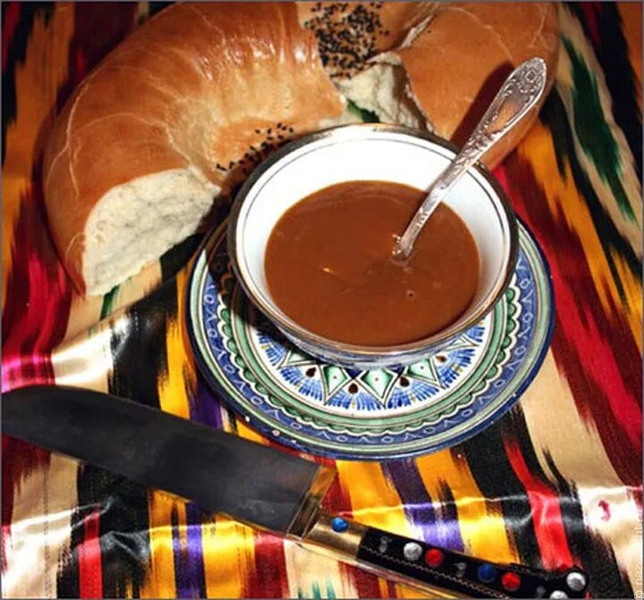 Навруз в узбекистане сумаляк. Сумалак узбекский. Сумаляк в узбекистане. Узбекистан праздники сумаляк. Узбекский сумаляк.