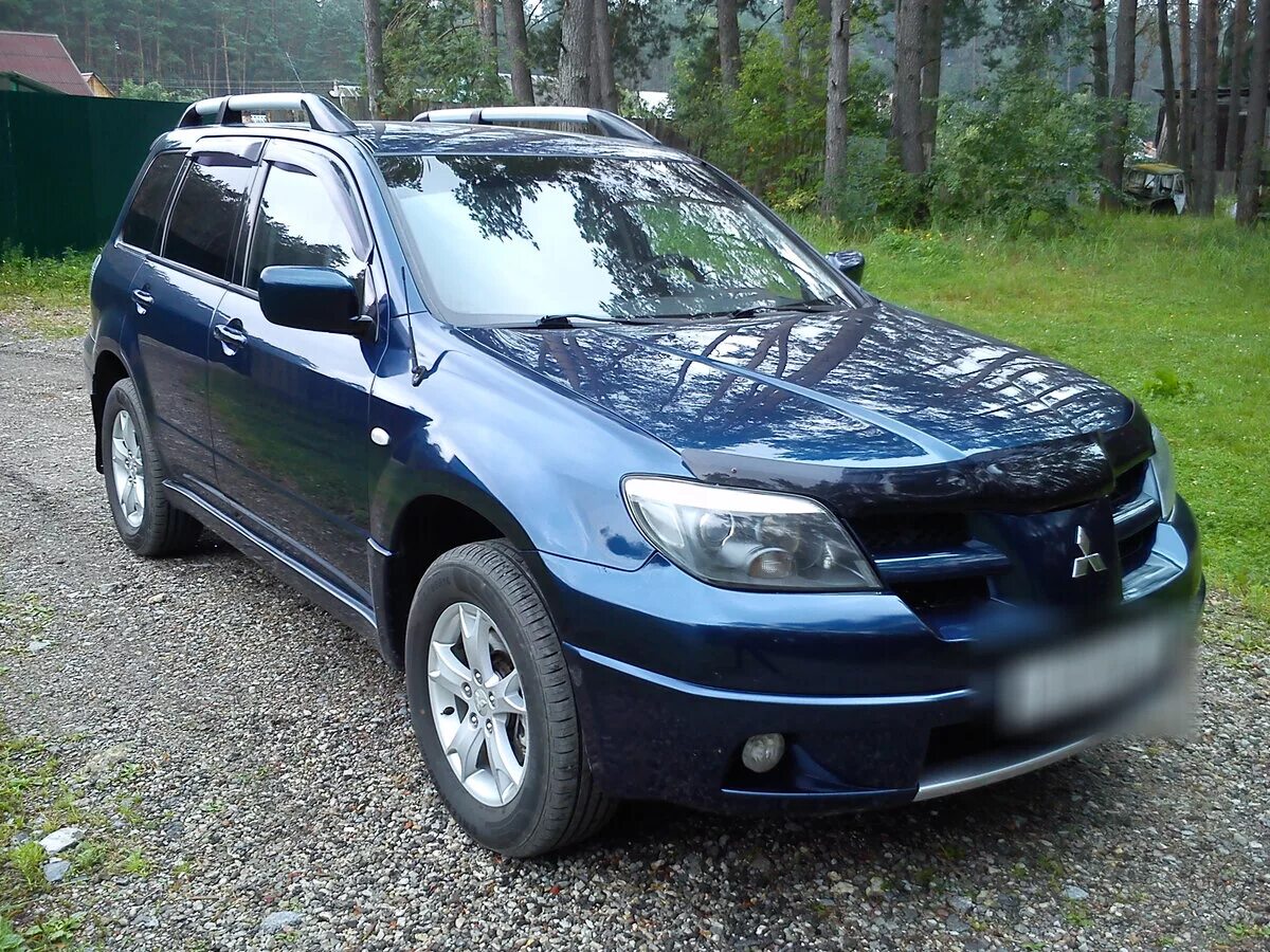 Mitsubishi Outlander 2.4 2004. Митсубиси Аутлендер 2004. Mitsubishi Outlander 2004. Mitsubishi Outlander i 2004. Мицубиси аутлендер 2004