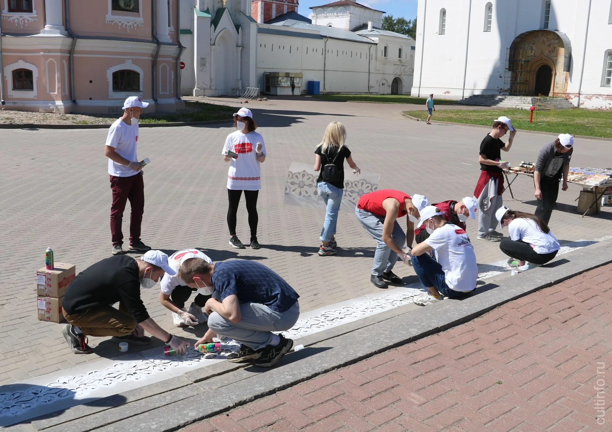 Губернаторский колледж Вологда. Губернаторский колледж народных промыслов Вологда. Вологда фотография губернаторского колледжа. Кружевная линия Вологда турмашрут. Колледж промыслов вологда