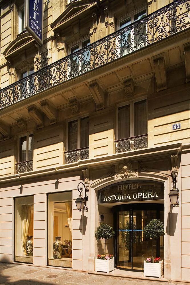 Астория работа. Hotel astoria astotel. астория в париже. отель астория в париже. отель опера париж.