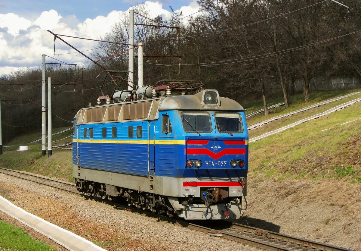 электровоз чс2т шкода. электровозы депо киров. чс2к сухиничи. тепловоз чс4. 2 чс 4.