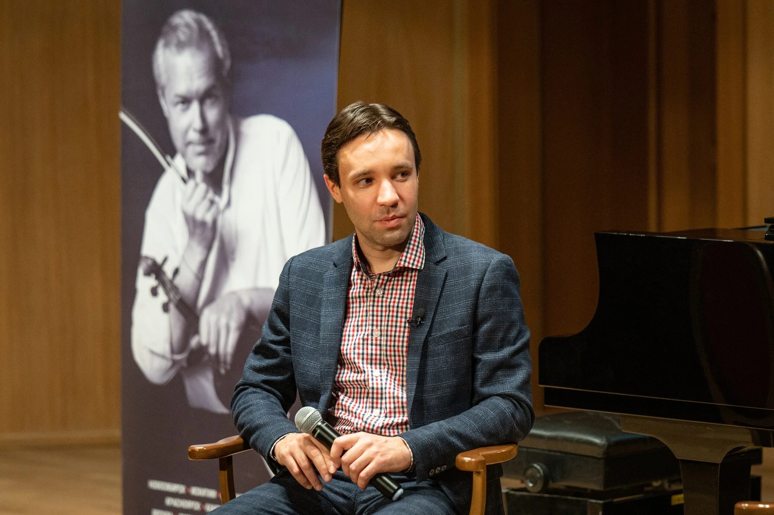 транссибирский арт фестиваль. творческий инстинкт. слепой художник ютуб. Instinct надпись. женские инстинкты.