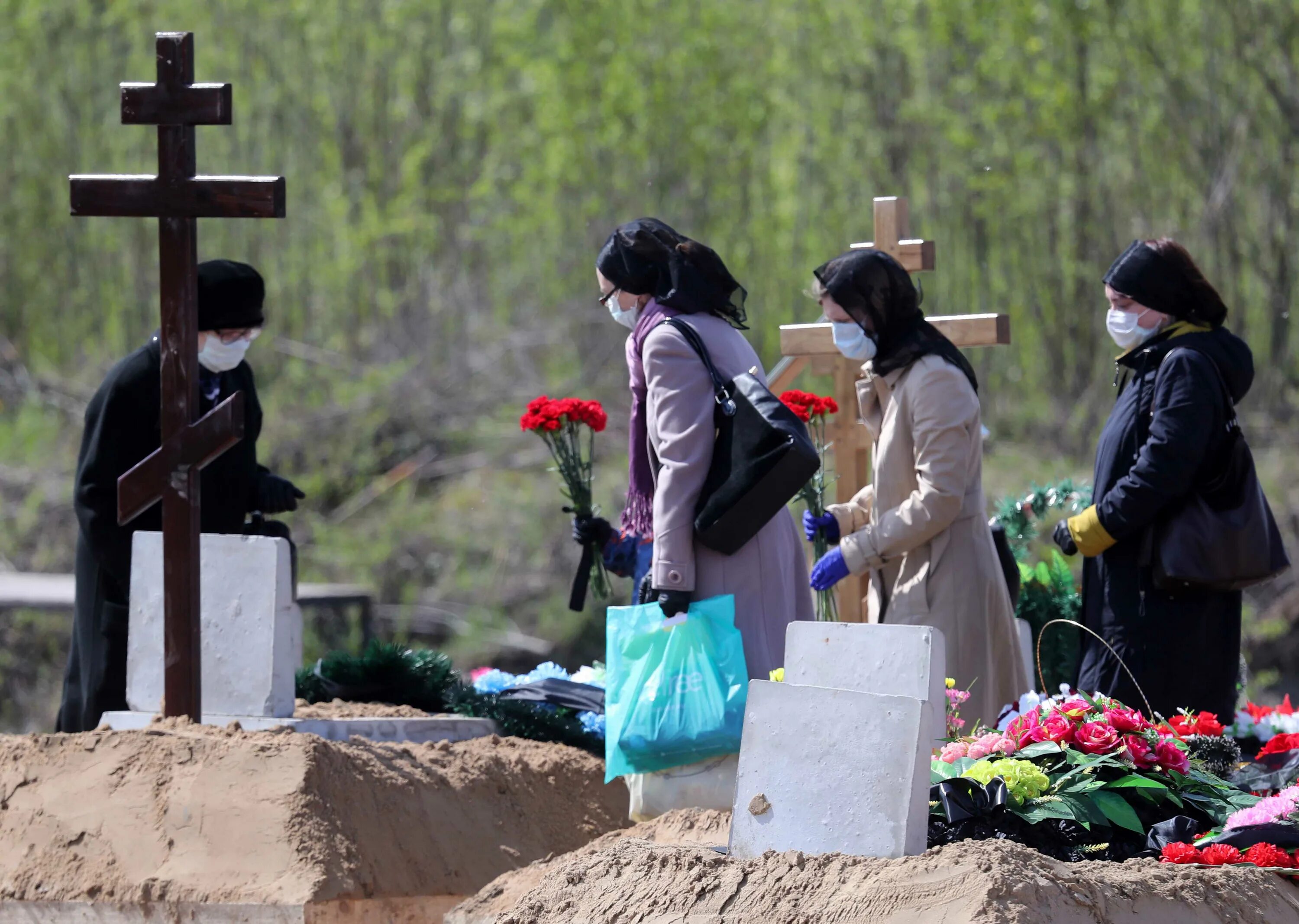 Видеть покойных родственников