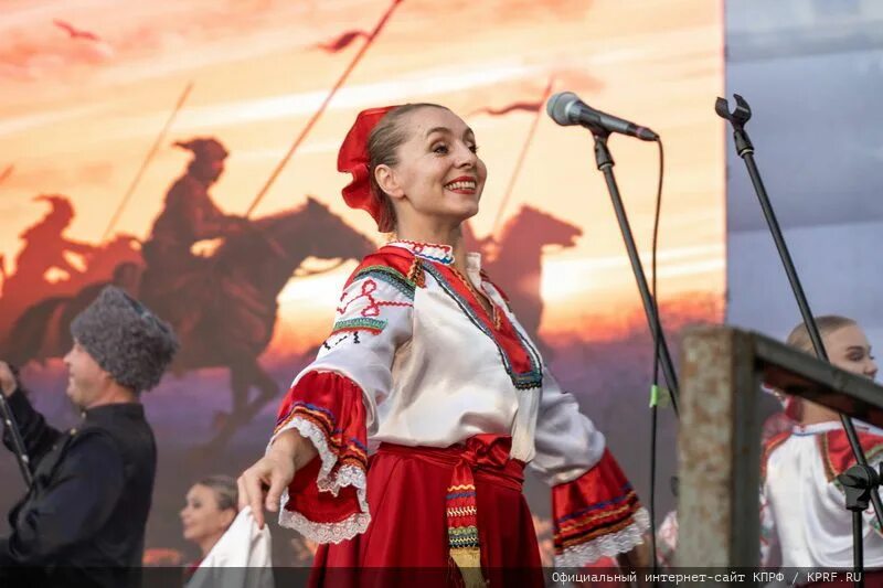 Фестивали мозаика. Орловская мозаика. Орловская мозаика фестиваль организаторы. Фестиваль Орел.