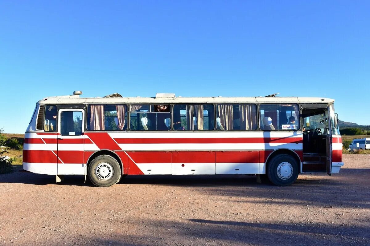 Автобус орджоникидзе 1988. ЛАЗ 699. ЛАЗ 699 турист. Автобус ЛАЗ 699. ЛАЗ-699 Карпаты.