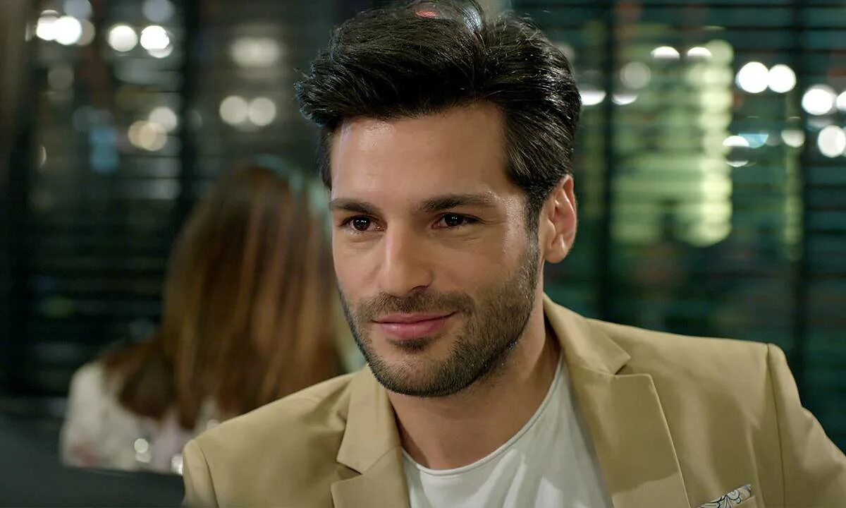 серкан чайоглу. серкан чайоглу. серкан биринджи. серкан чайоглу. турецкий актер серкан.