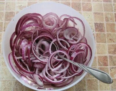 Мариновать красный лук в уксусе быстрый рецепт