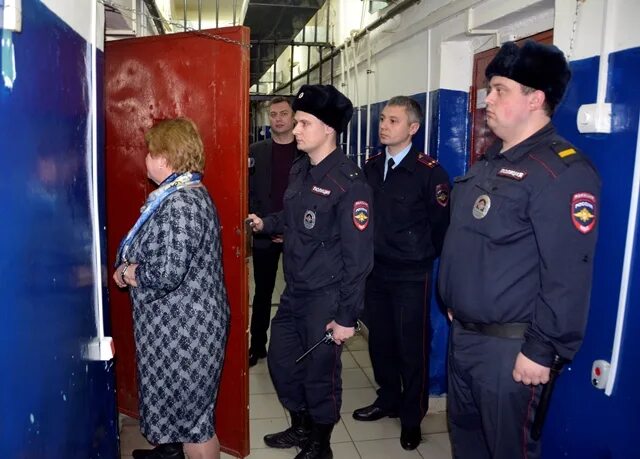 Постовая ивс. Форма постового в ивс. Форма ивс полиции. Захарьевская сизо. Сизо, кпз, ивс.