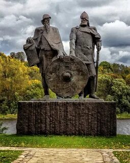 Старая ладога памятник рюрику