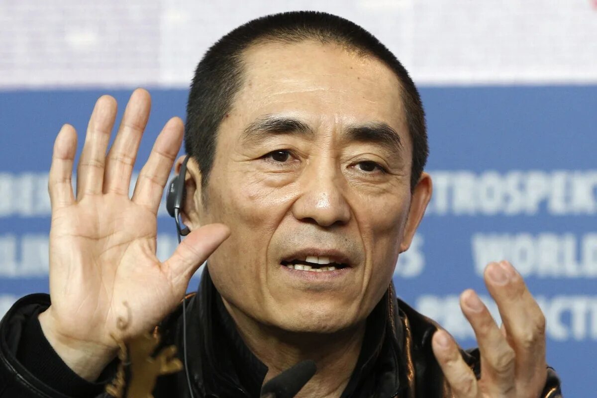 Чжан имоу. Zhang yimou. чжан имоу жить. китайский режиссер. робот имоу.